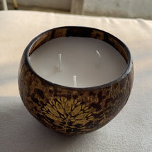 Load image into Gallery viewer, Soy Wax Candle - Autumn Spice Fragrance
