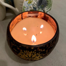 Load image into Gallery viewer, Soy Wax Candle - Autumn Spice Fragrance
